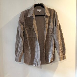 Size small from the brand RSQ, 100% cotton, made in china